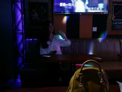 -唱吧麦颂KTV