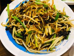 珍馐酱爆六合菜-满园烤鸭·春饼(太原街万达店)