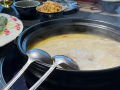 -大匠工房古船木艺术餐厅·猪肚鸡专门店(长白仙岛店)