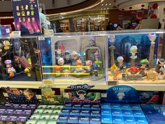 -泡泡玛特POPMART(世豪广场店)
