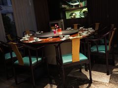 -维园悦谱·海派家常菜(乌鲁木齐南路店)