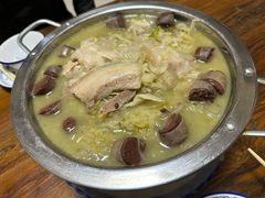 -巧婆婆特色东北菜·铁锅炖