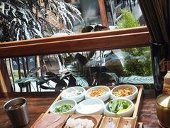 -银米·云南传统过桥米线(双廊黑金冠店)