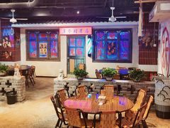 -马路牙子地桌烤肉(工体店)
