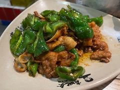 -肖四女乐山跷脚牛肉(世博源店)