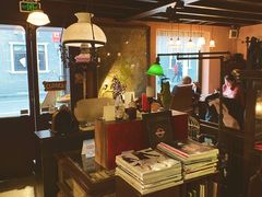 大堂-古董花园(思南路42弄小区店)