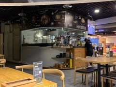 大堂-吴草鸡爪오초닭발韩食堂(融恒盈嘉中心店)