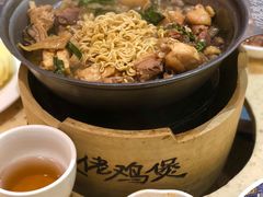 -芳村榕树头叹佬鸡煲(体育西店)