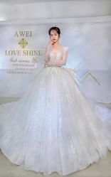 -LOVE SHINE婚纱·红鼎庄龙凤褂·妈妈装定制