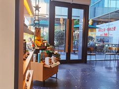 -星巴克臻选(上海长风大悦城店)