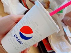 -亚龙湾亚泰商业街