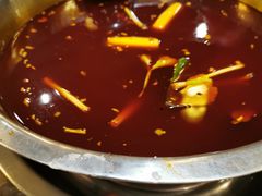 -肖肖酸萝卜鱼火锅(总店)