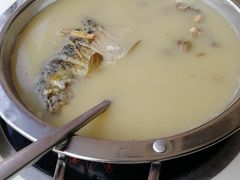 滋补鱼羊鲜-鑫悦楼煎蟹·16年海鲜大排档