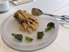 芥末鸭掌-大董(环贸iapm店)