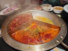-廖掌柜·重庆鲜货火锅(上海首店)