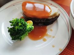 -鲜艳西餐厅(衡山路十二号华邑店)