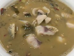 酸菜鱼-红实家常菜(静安里店)