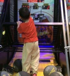 -菲菲羊乐园(临平银泰城店)