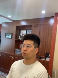 -韦恩先生Barbershop英式男士理发馆