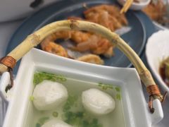 -品海楼·大连海胆锅贴馆(东港店)