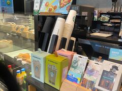 -星巴克(六合路店)
