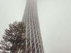 -广州塔卢特斯法国旋转餐厅
