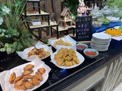 -月色西餐厅·海鲜刺身·烧烤(科学城保利郡雅酒店)