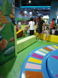 -利奥梦幻主题乐园(爱琴海购物公园店)