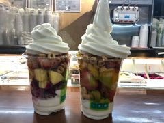 -三佰瑞冻酸奶(凯德MALL店)