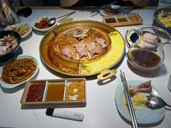 -猪啊牛呀羊啊铜盘烤肉(正大广场店)