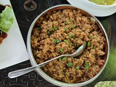 -河畔春天时尚餐厅