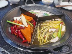 -渝里重庆火锅(航天城店)