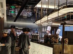 -捞王锅物料理(上海世茂广场店)