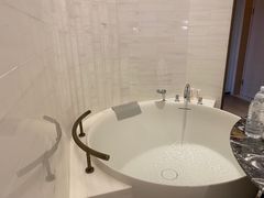 -上海世茂皇家艾美酒店
