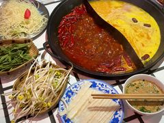 -朱光玉火锅馆(正弘城店)