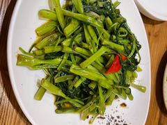 -泰堤坊(淡水体育馆店)