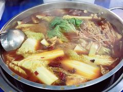 -马路边边·成都串串(翠柏路店)