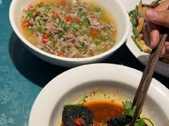 -呷湘厨·鱼汤捞饭·剁椒鱼头·辣椒炒肉(国家会展中心店)