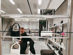 -BALENCIAGA(德基广场店)