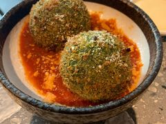 意米菠菜球-BOTTEGA意库(中骏世界城店)