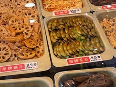 -绝味鸭脖(曲阳路二店)