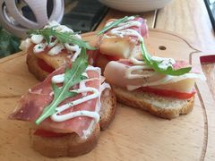 -春树下·树屋花房西餐厅(罍街AS1980店)