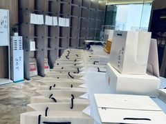 -银座仁志川·生吐司专门店(香港广场店)