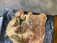 韩式腌猪王排-·缸桶屋·韩式牛肋条自助烤肉(西湖D11店)