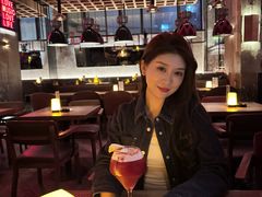 -FOUR PLAY BAR