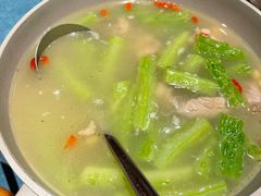 -潇湘华天大酒店-湘·悦美食街(芙蓉中路店)