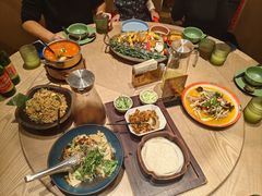 -耶里夏丽·丝路国际·新疆餐厅(浦东区东方路店)