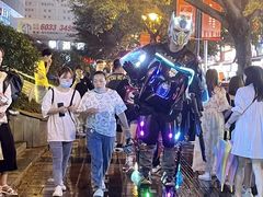 -八一路好吃街(雨田商务大厦店)