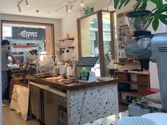 -Line 咖啡(石厦花园店)