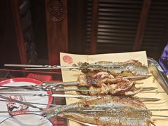 -鱼满舱·鲜活海鲜·正宗鲁菜
